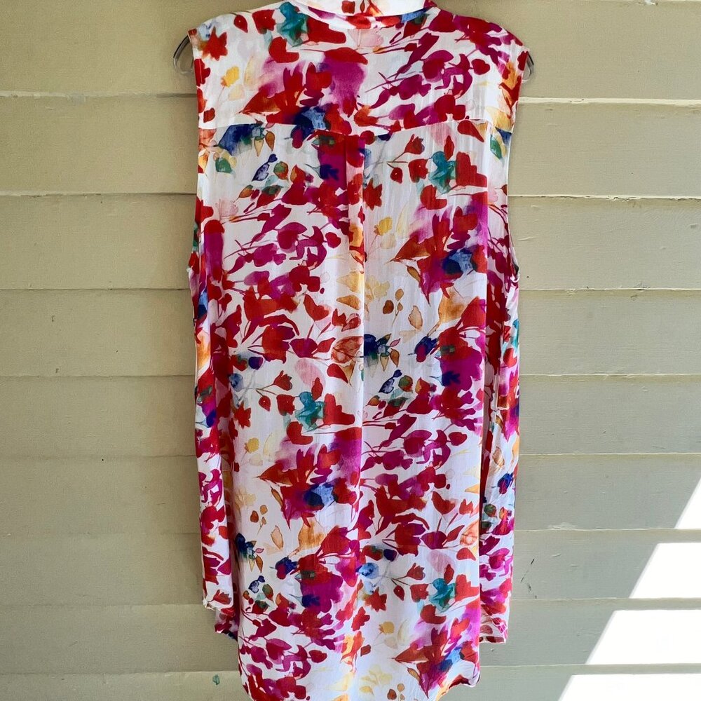 SOFT SURROUNDINGS Summer Blooms Sleeveless Button Front Tunic Blouse - Picture 7 of 10
